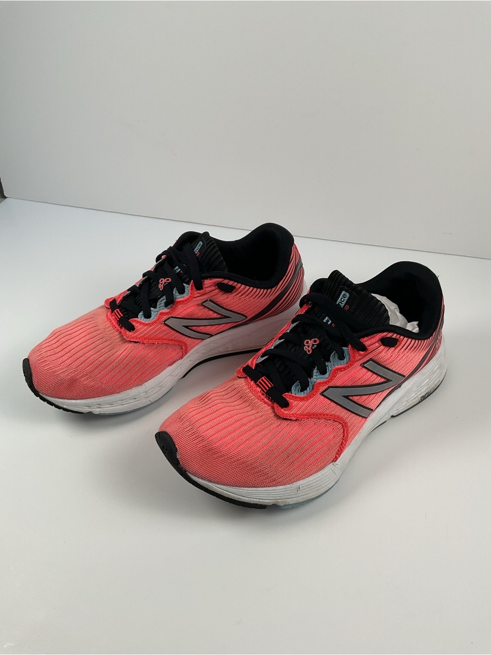 New Balance Fresh Foam Running Shoes Pink Coral Women’s Size 8.5 Athletic - Picture 2 of 10